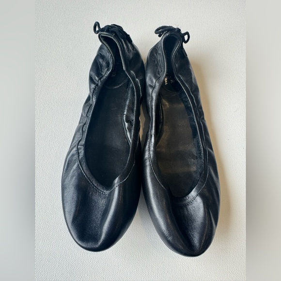 Cole Haan Shoes - NWOT size 8.5 black leather Maria Sharapova by Cole Haan flats w/Nike Air